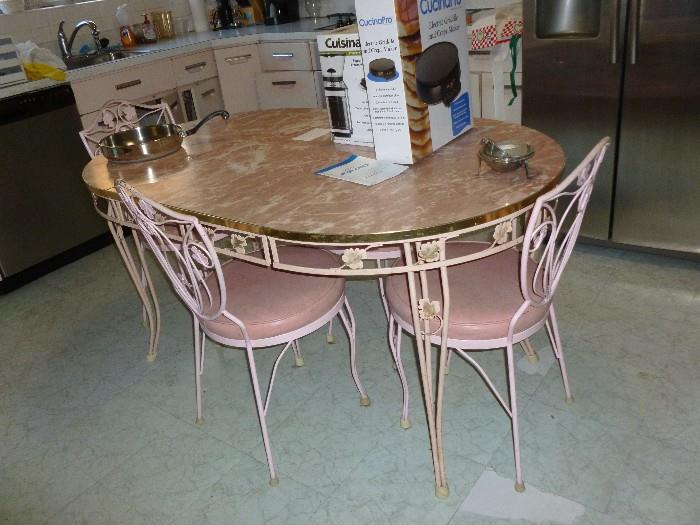 Coolest 1960s Pink kitchen table w/4 chairs