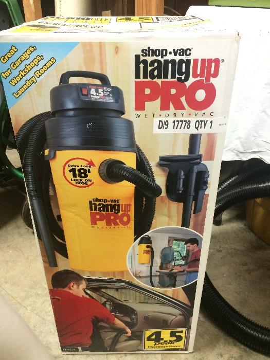 Hang-Up Pro shop-vac