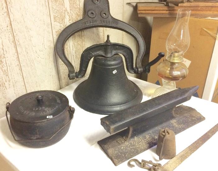 Crystal Metal cast-iron school bell with yoke, in amazing condition; cast-iron anvil and scales