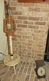 Antique Wrought Iron & Wood Adjustable Lantern Lamp Candle Light Stand
