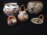 Acoma pottery