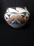 Acoma olla.