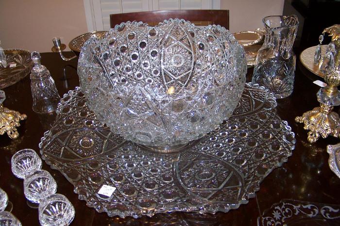 Beautiful large punch bowl with large tray