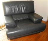 Gray Como Leather Chair - 44"