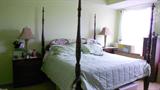 4 Poster Queen Size Bed