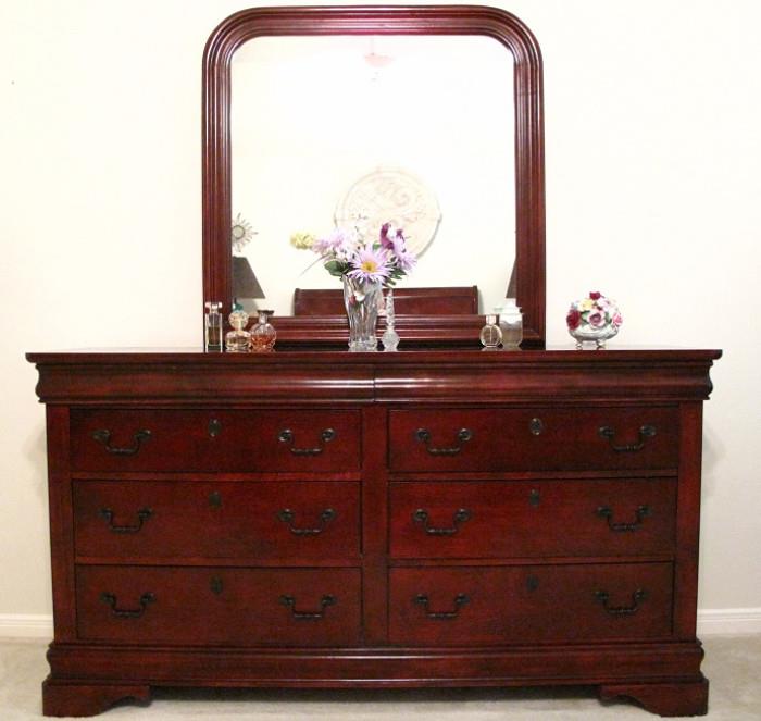 Furniture of America Cherry 6-Drawer Dresser with 2 Hidden Drawers  (65"W x 18"D x  35"H) and Mirror. 