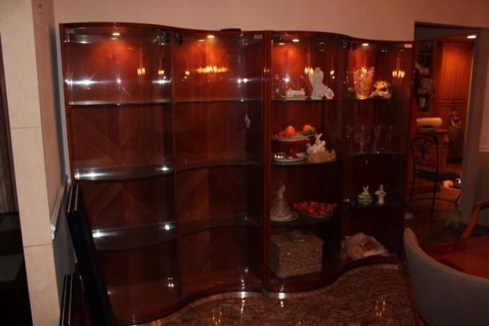 Italian, Quality Lacquer Curio