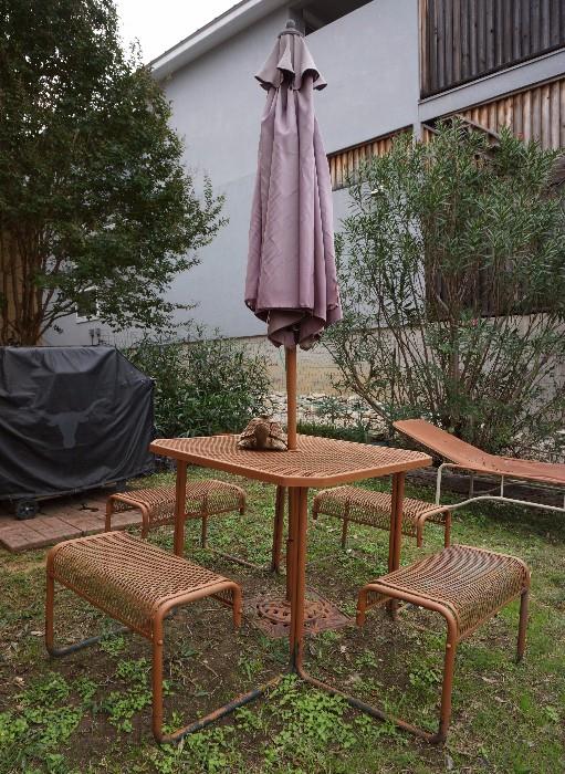 Vintage square metal mesh picnic table