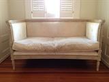 Settee.