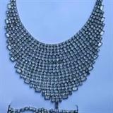 100's of pieces of vintage costume jewelry