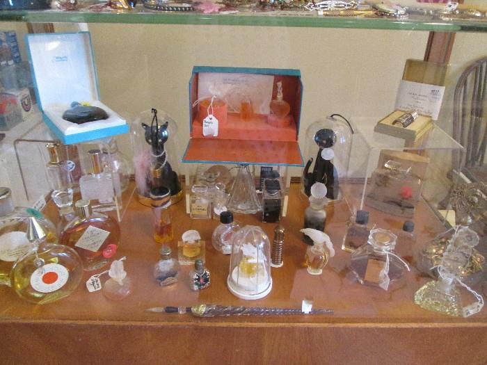 Vintage perfume bottles, mostly Lalique