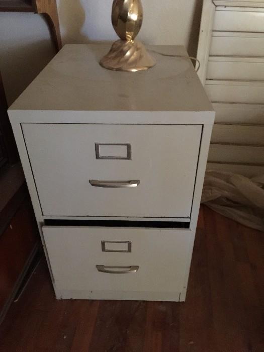 Metal Legal Size 2 drawer file cabinet