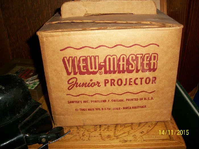 View-Master Junior projector in original box