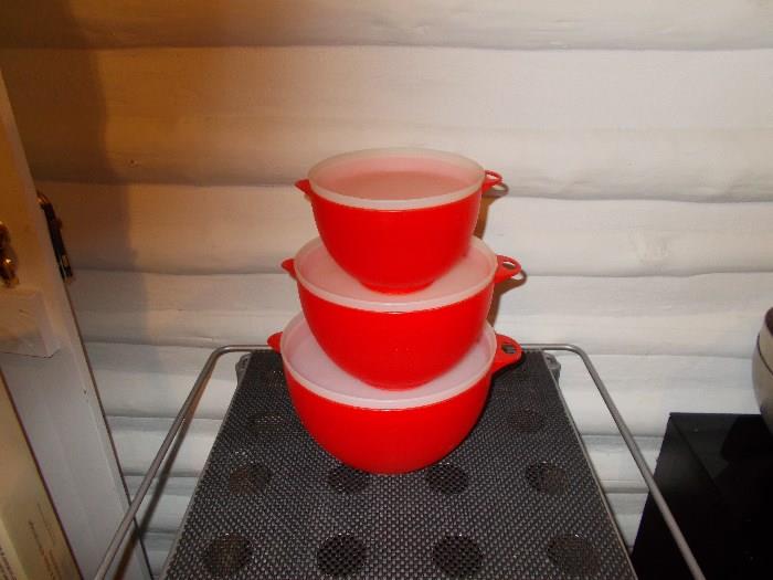 Set of 3 Batter Bowls with Pouring Lip - IKEA - sold as a set - Plastic...Nice Set!!!!