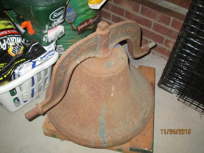 Vintage C S Bell Co bell from late 1800's