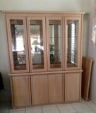 Broyhill hutch matches the DR table