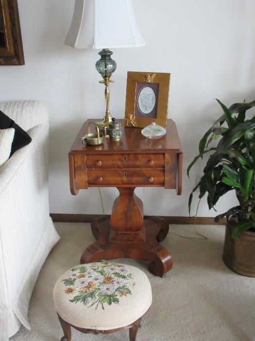 late ninetieth century end table / round footstool / brass and glass lamps misc brass decor