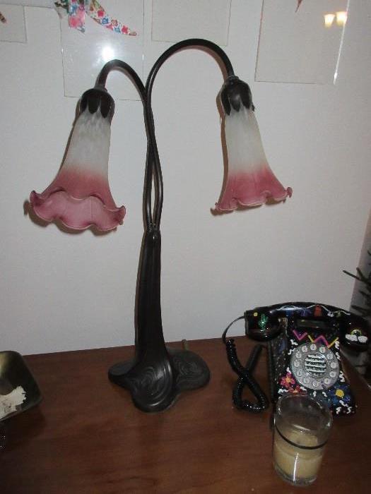 lilly lamp