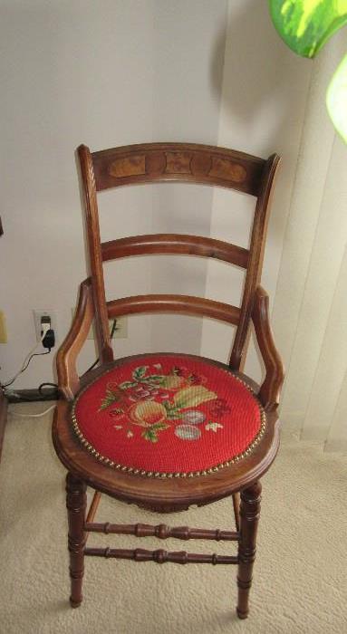 needleponted side chair pair