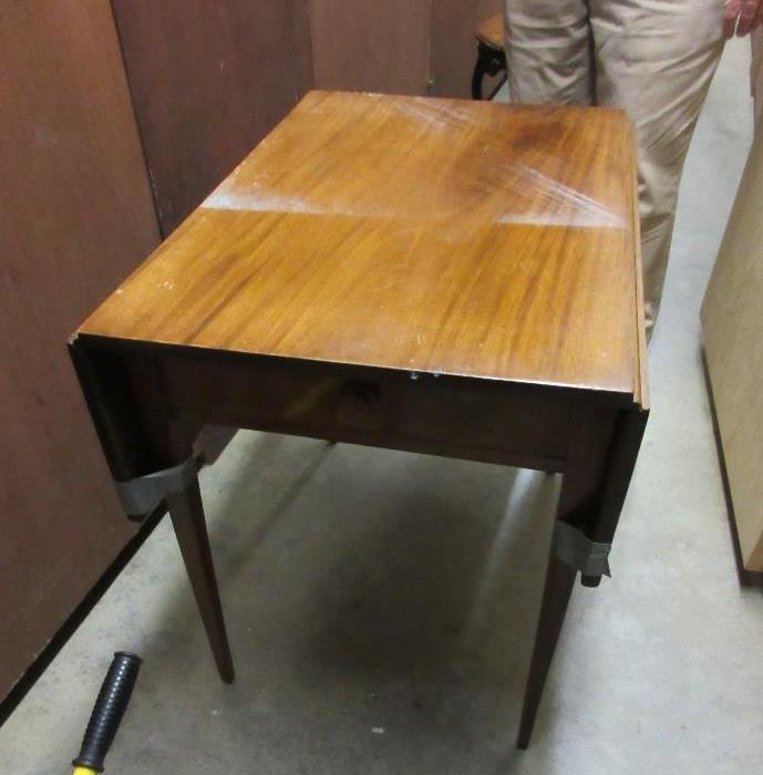 drop side dining table
