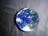 Glass paper weights