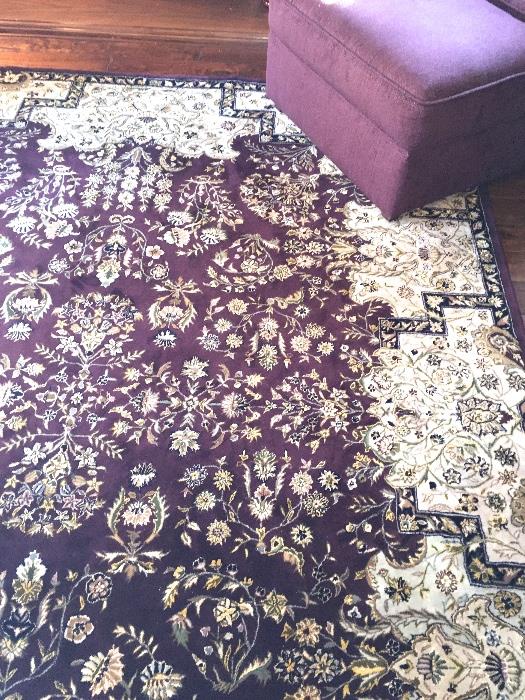 8x10 Wool and silk Nourison rug.