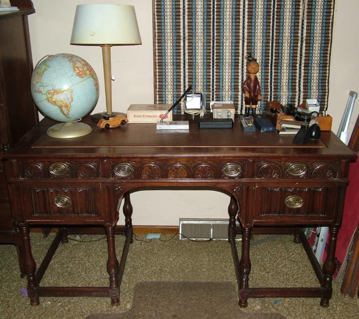 1930'S Kittinger Desk