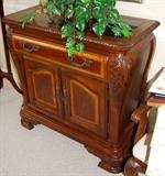 STUNNING SIDE/ BUFFET CHEST