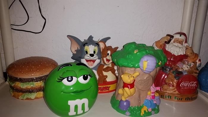 Cookie Jars - M&M, Pooh, Coca Cola, Tom & Jerry, McDonald's Big Mac