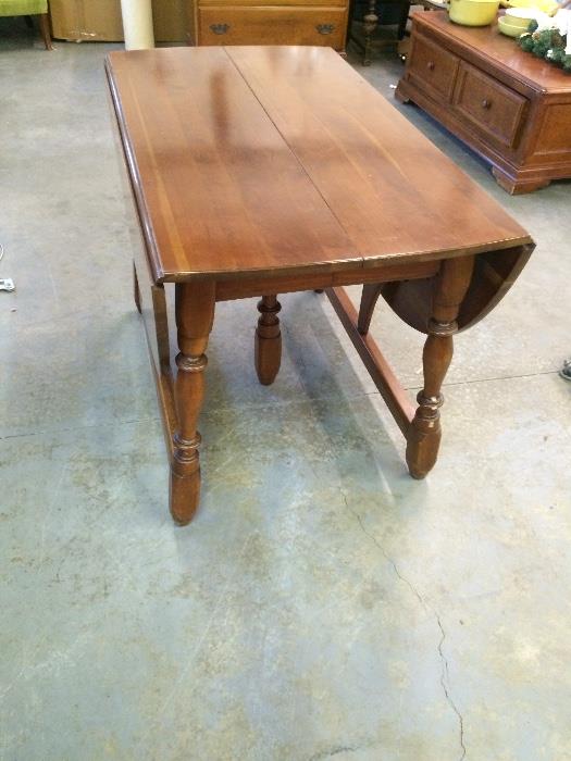 DOUBLE DROP LEAF DINING TABLE