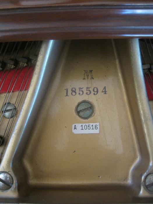 1969 BALDWIN BABY GRAND PIANO “M” SERIES 185594
