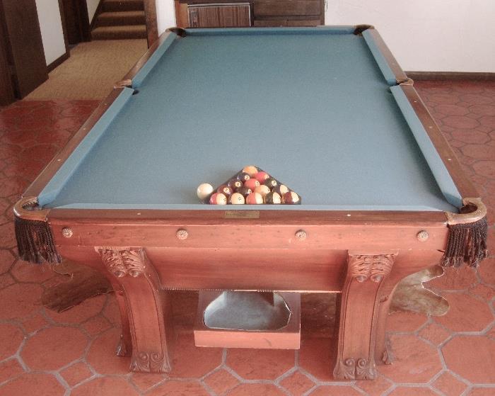 MASTER POOL TABLE  SOLD BY PACIFIC BILLIARD TABLE CO