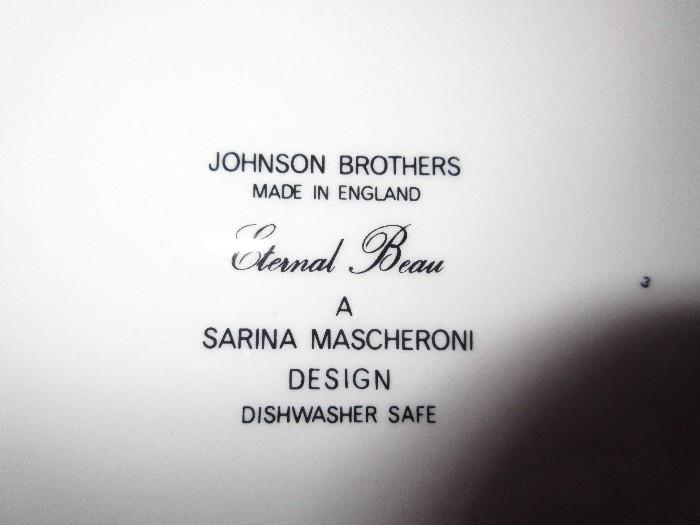 JOHNSON BROTHERS / ENGLAND / ETERNAL BEAU / SARINA MASCHERONI DESIGN / DISHWASHER SAFE