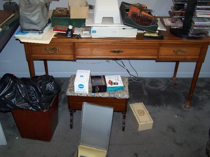 THREE-DRAWER DESK, OLD FOOTSTOOL & OFFICE MISC.