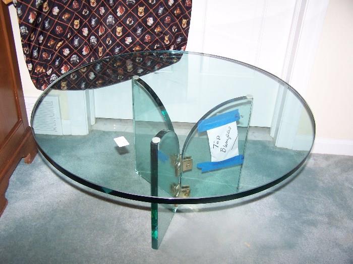 GLASS COCKTAIL TABLE
