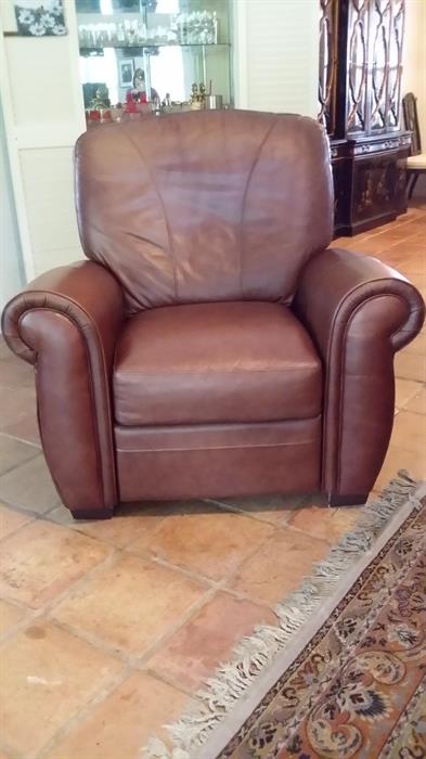 Leather recliner (excellent condition)