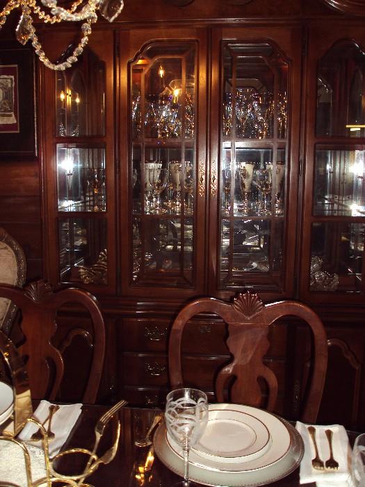 CHINA CABINET