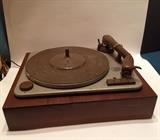 Vintage ELAC Miracord Turntable XS 200