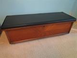 Lane cedar chest