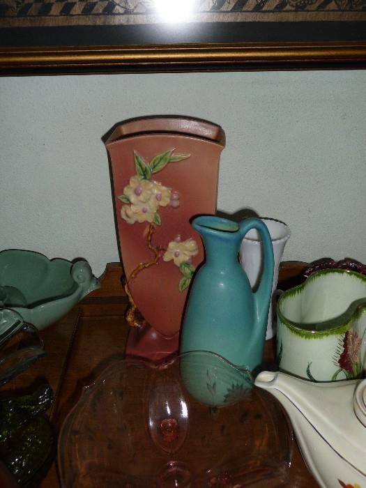 Roseville , Vanbriggle   vases , 3 piece Abingdon set