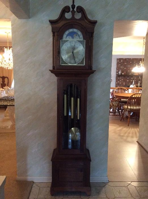 Lovely grandfather clock 