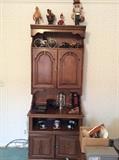 Display hutch