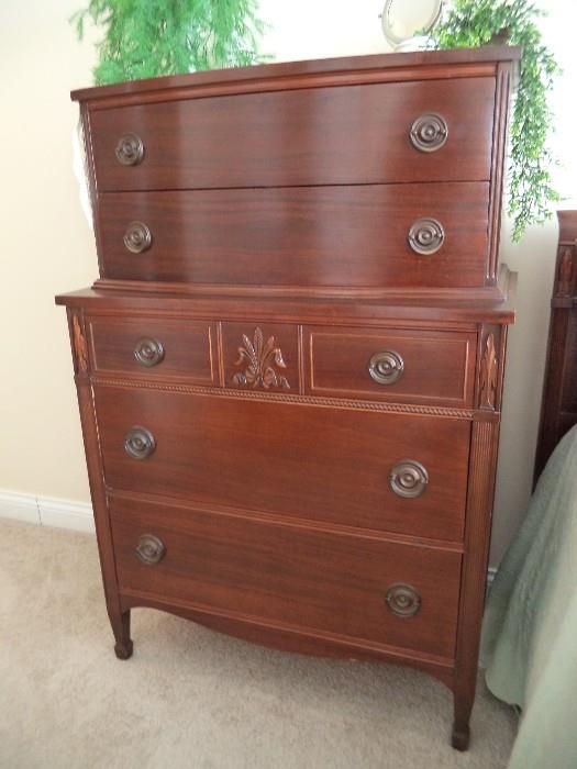 Gorgeous Mahogany Chest on Chest