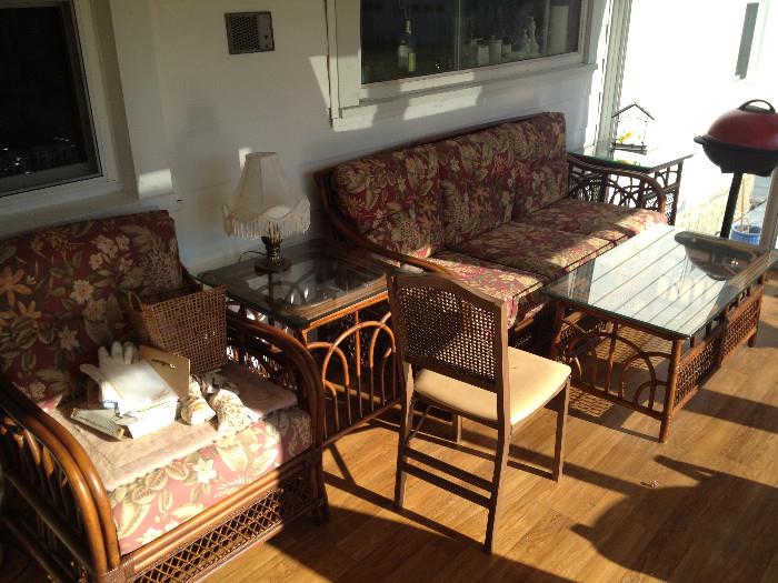 Sun room furniture couch, chairs & side table