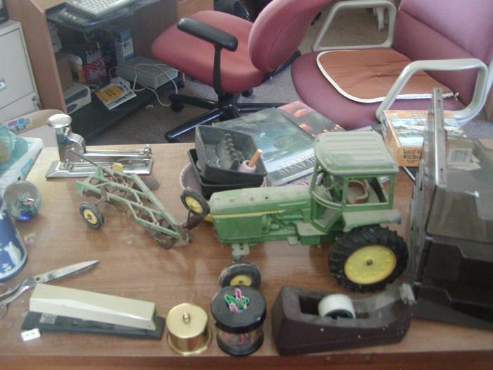 here is that toy John Deere, also several pc chairs