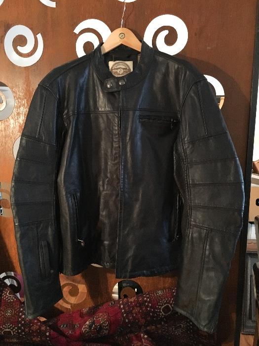 This men's Ronin leather jacket is awesome. It is XXL, and with an original price of over $600... You know you're going to get a holiday deal at this sale!