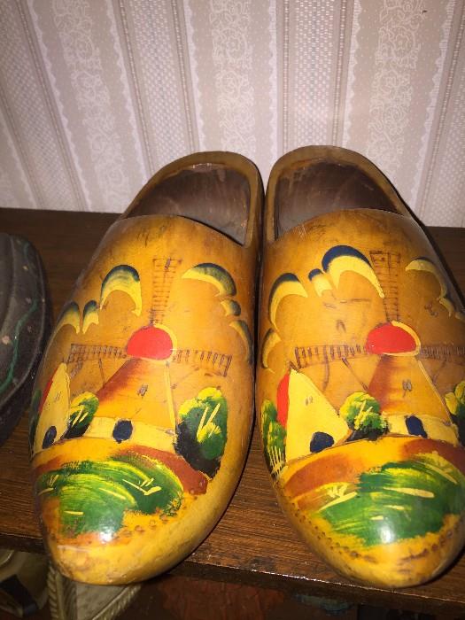dutch wooden shoes
