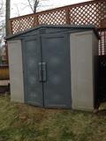 Keter 8x5.5x6 storage shed