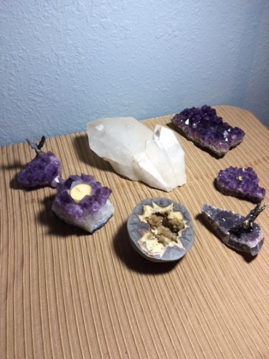 Amethyst, Quartz and several others, tiger eye etc