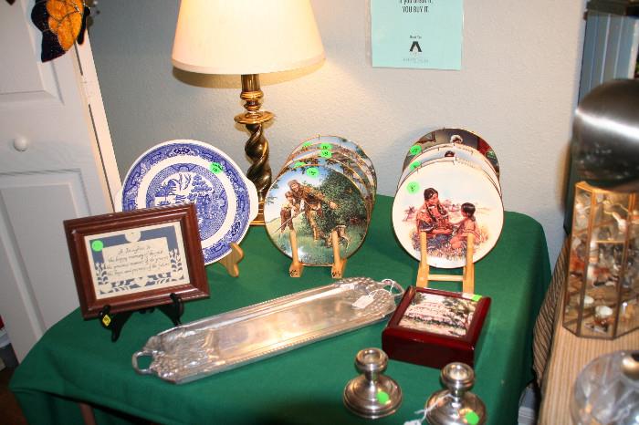 Davy Crockett Plate, Buffalo Bill, Betsey Ross and many others collectors plates
